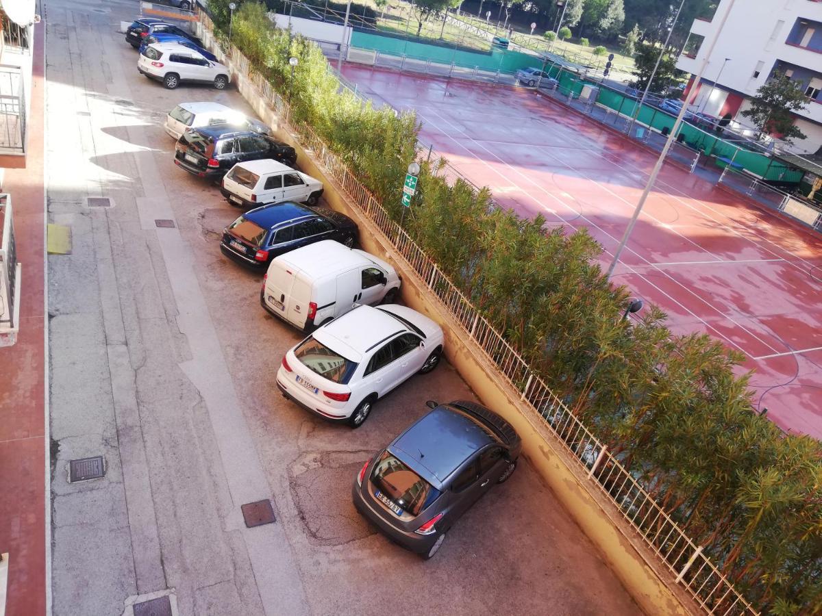 Parco Del Mare Pescara Apartments エクステリア 写真