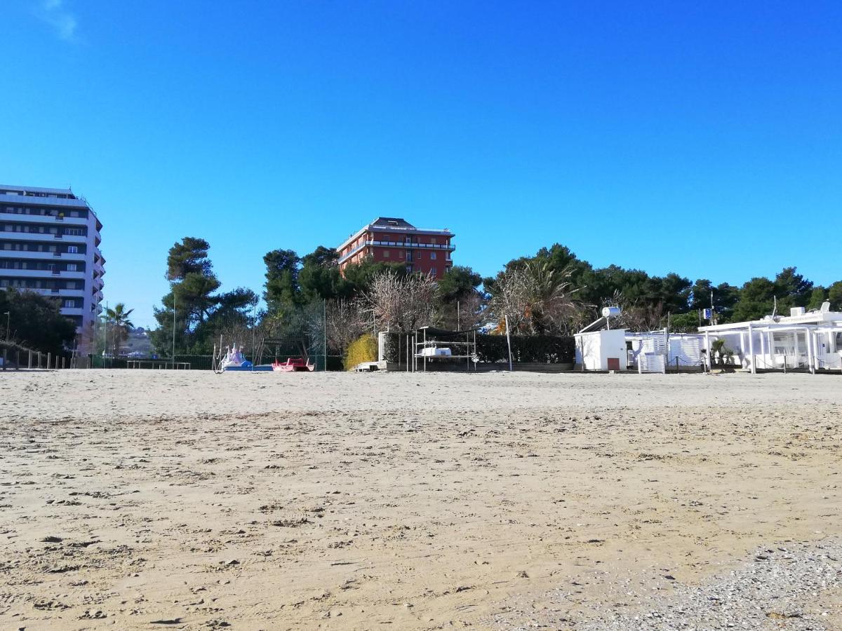 Parco Del Mare Pescara Apartments エクステリア 写真